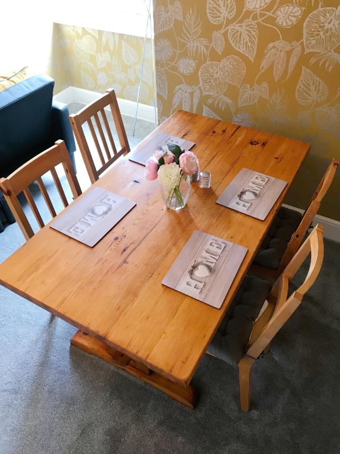 The Beach Hut - 1 Bedroom Apartment Near The Beach Bournemouth Bagian luar foto